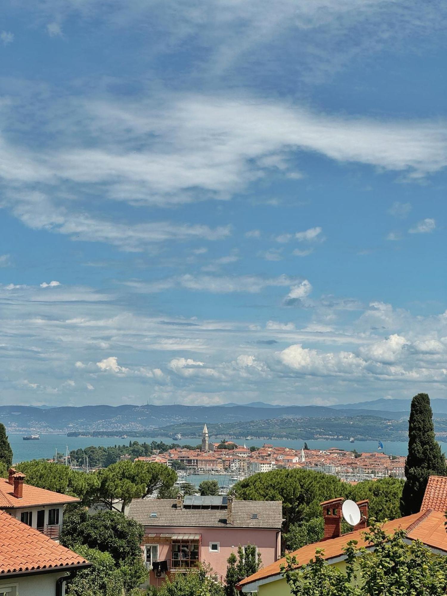 Apartment Gregoric Izola Esterno foto